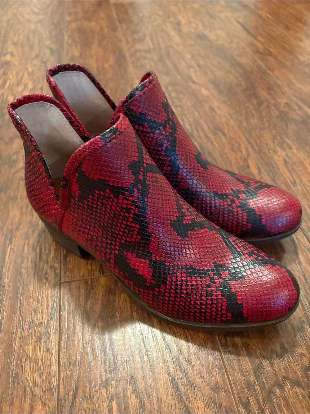 Lucky Brand Baley Ankle Booties